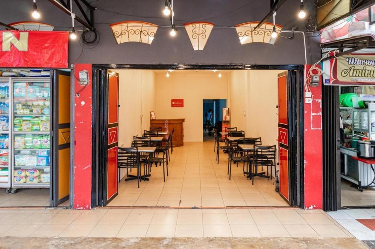 Reddoorz Syariah @ Jalan Setiabudi Medan 3 Kültér fotó