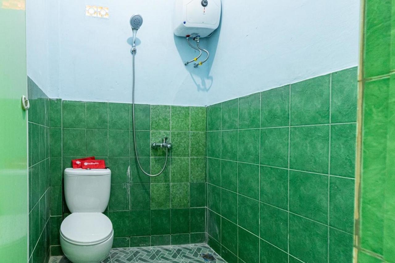 Reddoorz Syariah @ Jalan Setiabudi Medan 3 Kültér fotó